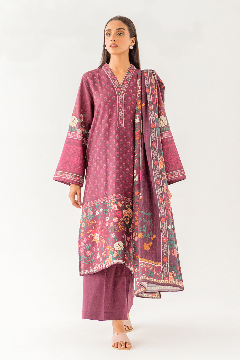 3 PIECE - PRINTED KHADDAR SUIT - VIVACIOUS BLOOM (UNSTITCHED)