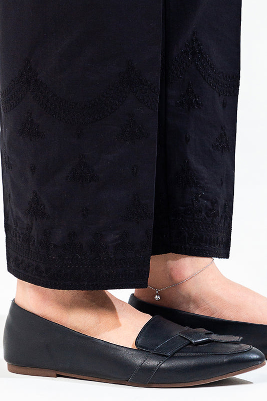 EMBROIDERED STRAIGHT PANTS