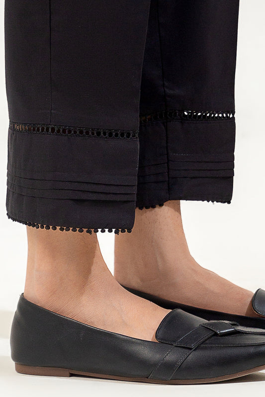 BASIC STRAIGHT PANTS