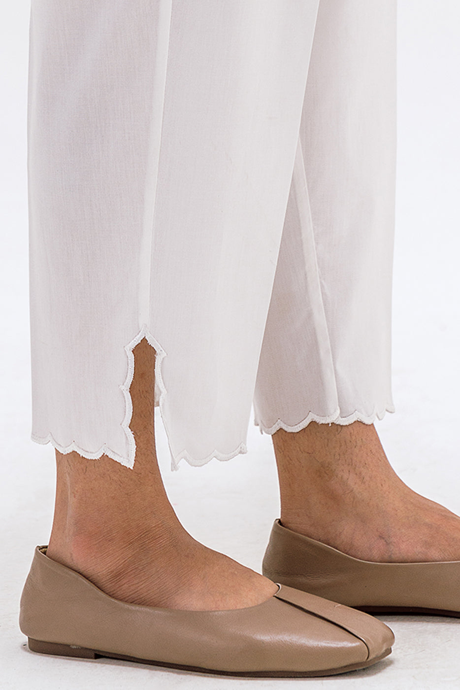 BASIC STRAIGHT PANTS