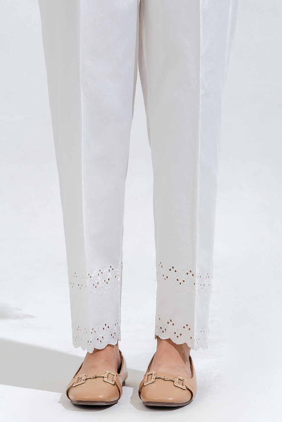 EMBROIDERED STRAIGHT PANTS