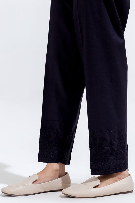 EMBROIDERED STRAIGHT PANTS