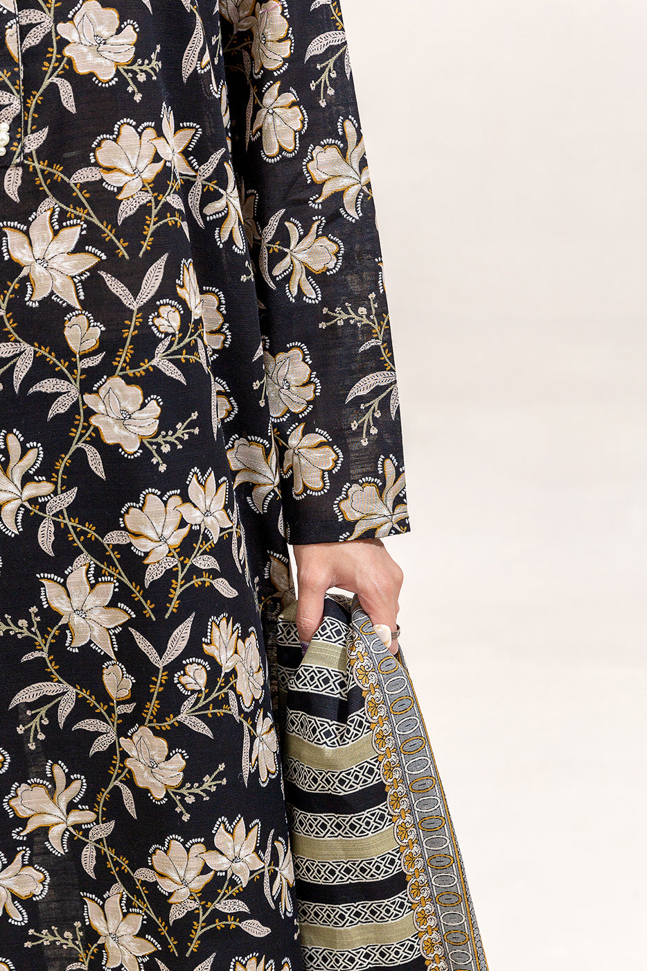 2 PIECE PRINTED KHADDAR SUIT-PEBBLE AURA (UNSTITCHED)