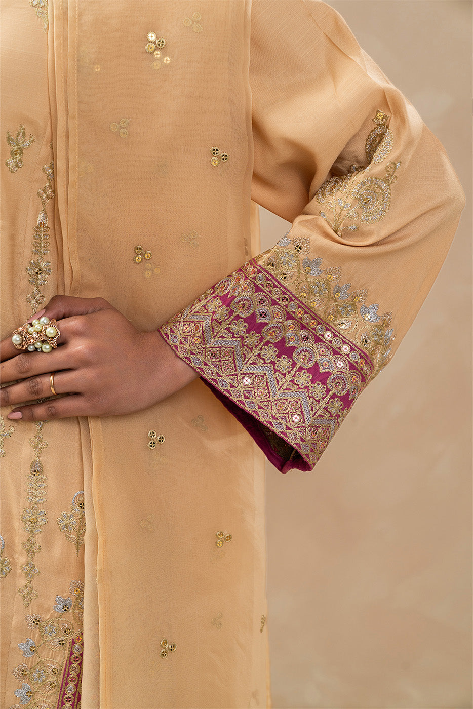 3 PIECE EMBROIDERED RAW SILK SUIT (LUXURY-PRET)