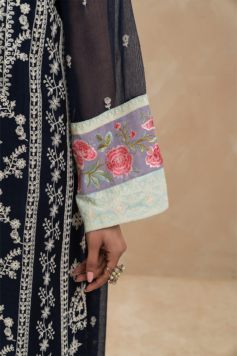 3 PIECE EMBROIDERED COTTON NET SUIT (LUXURY-PRET)