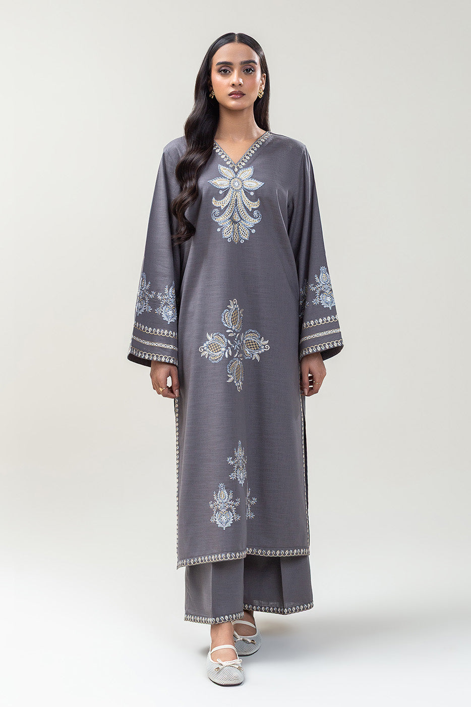 2 PIECE EMBROIDERED SLUB KHADDAR SUIT (PRET)