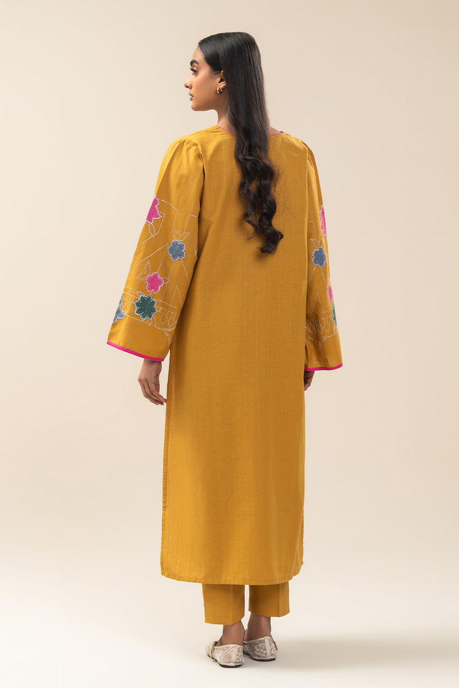 2 PIECE EMBROIDERED DOBBY SUIT (PRET)