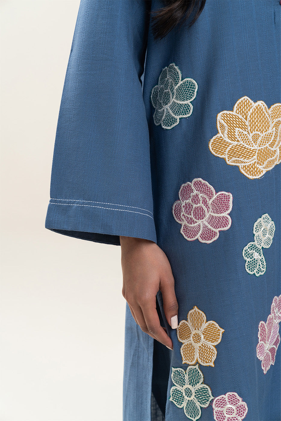 2 PIECE EMBROIDERED DOBBY SUIT (PRET)