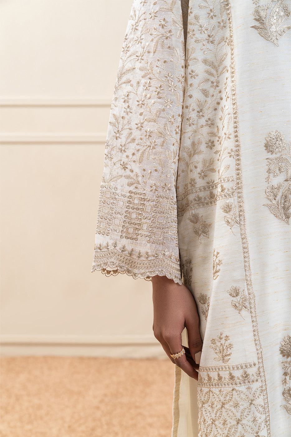 3 PIECE EMBROIDERED ZARI PAPER COTTON SUIT (PRET)