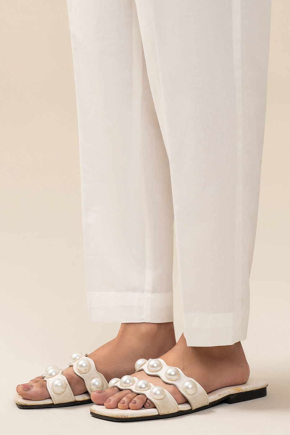 BASIC STRAIGHT PANTS