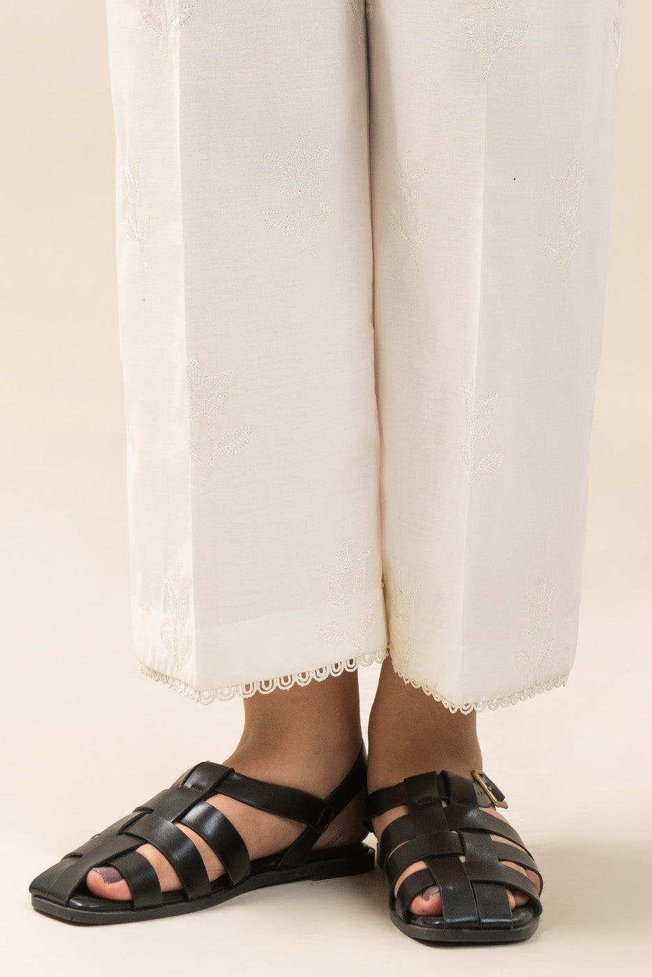 EMBROIDERED CULOTTE PANTS