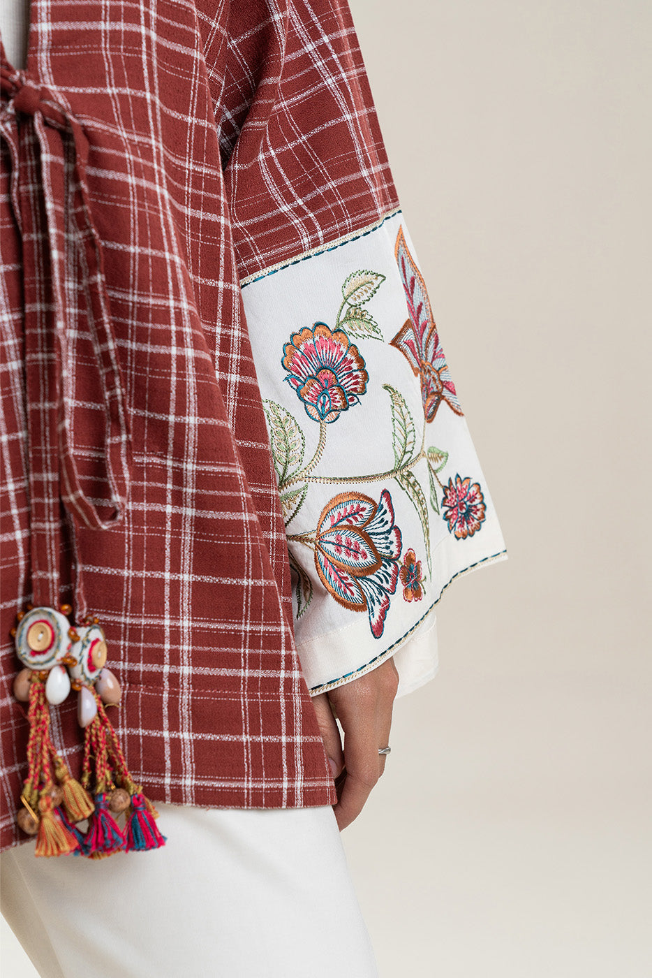 EMBROIDERED DOBBY TOP (PRET)