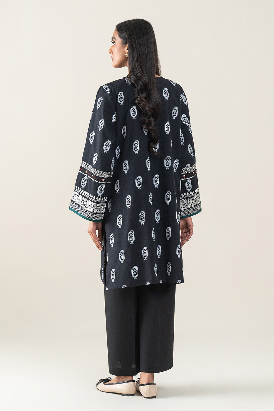 EMBROIDERED JACQUARD SHIRT (PRET)
