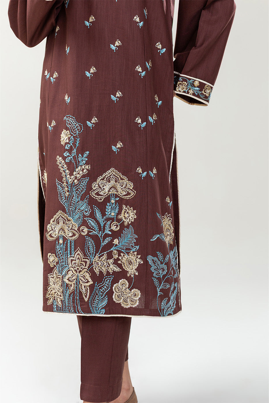 2 PIECE EMBROIDERED SLUB KHADDAR SUIT (PRET)