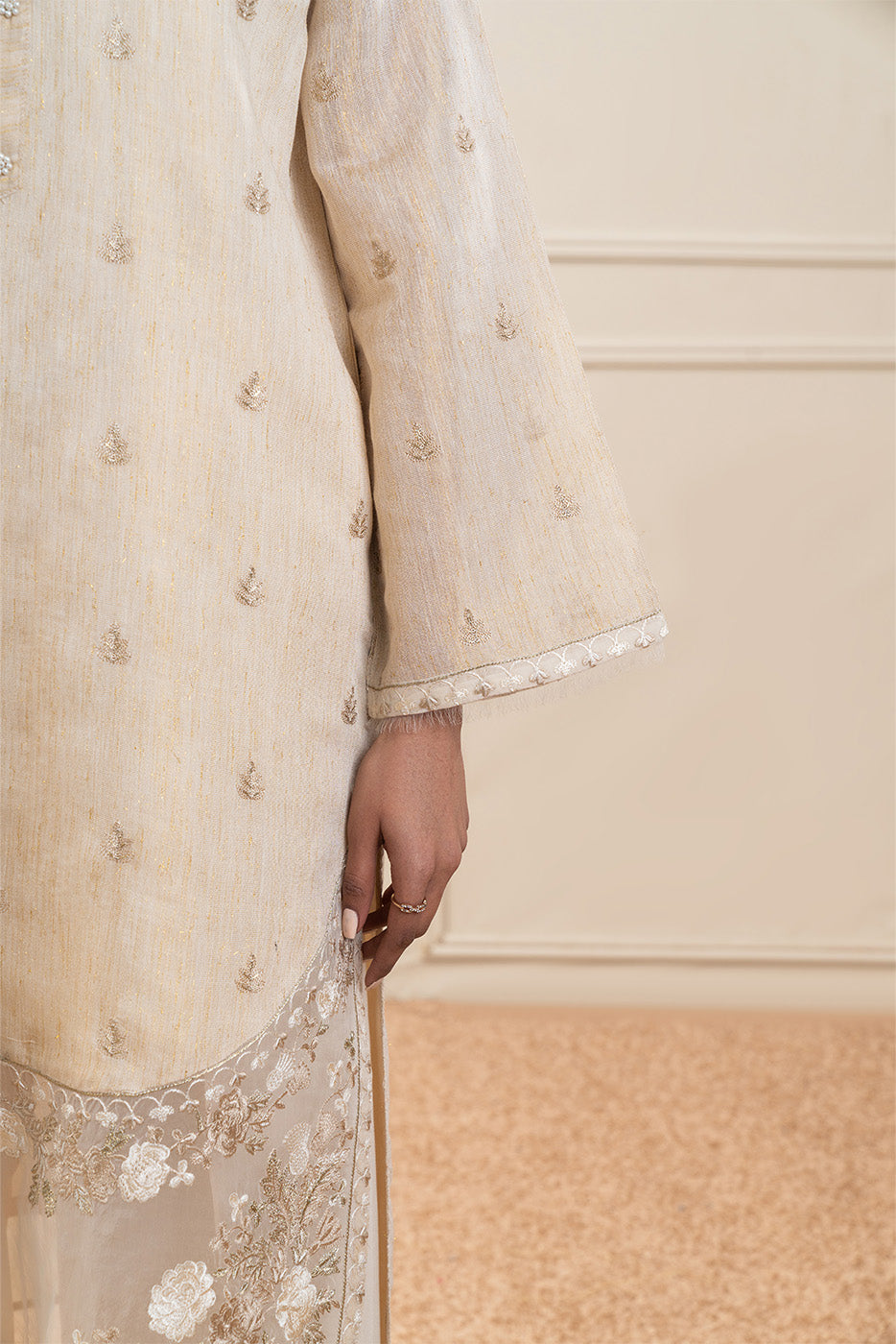 2 PIECE EMBROIDERED GOLD ZARI SUIT (PRET)