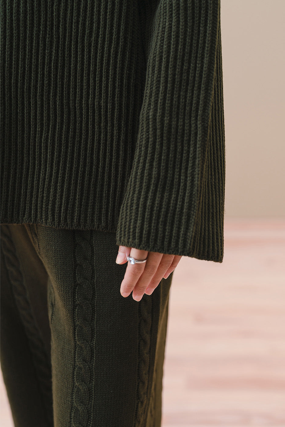 CHUNKY KNIT MOCK NECK PULLOVER