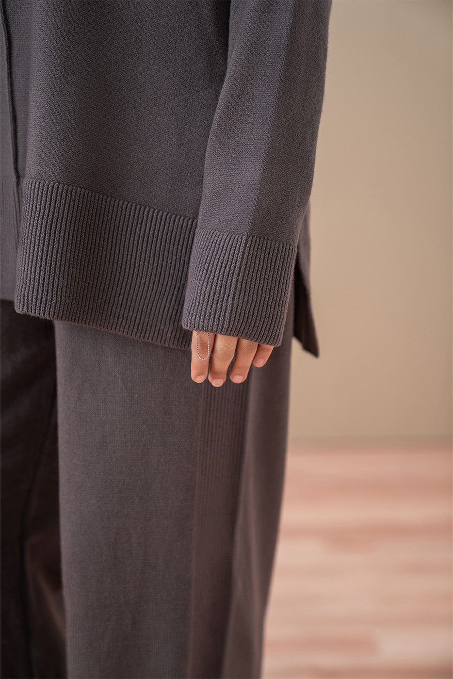 TURTLE NECK PULLOVER