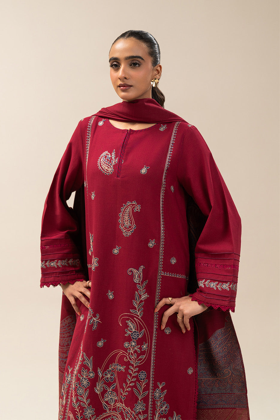 3 PIECE EMBROIDERED SLUB KHADDAR SUIT-GARNET GLAM (UNSTITCHED)