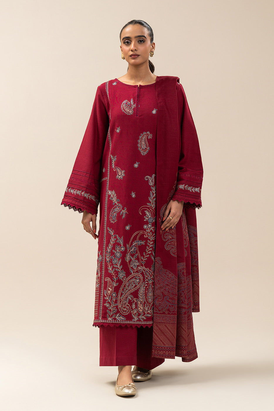 3 PIECE EMBROIDERED SLUB KHADDAR SUIT-GARNET GLAM (UNSTITCHED)