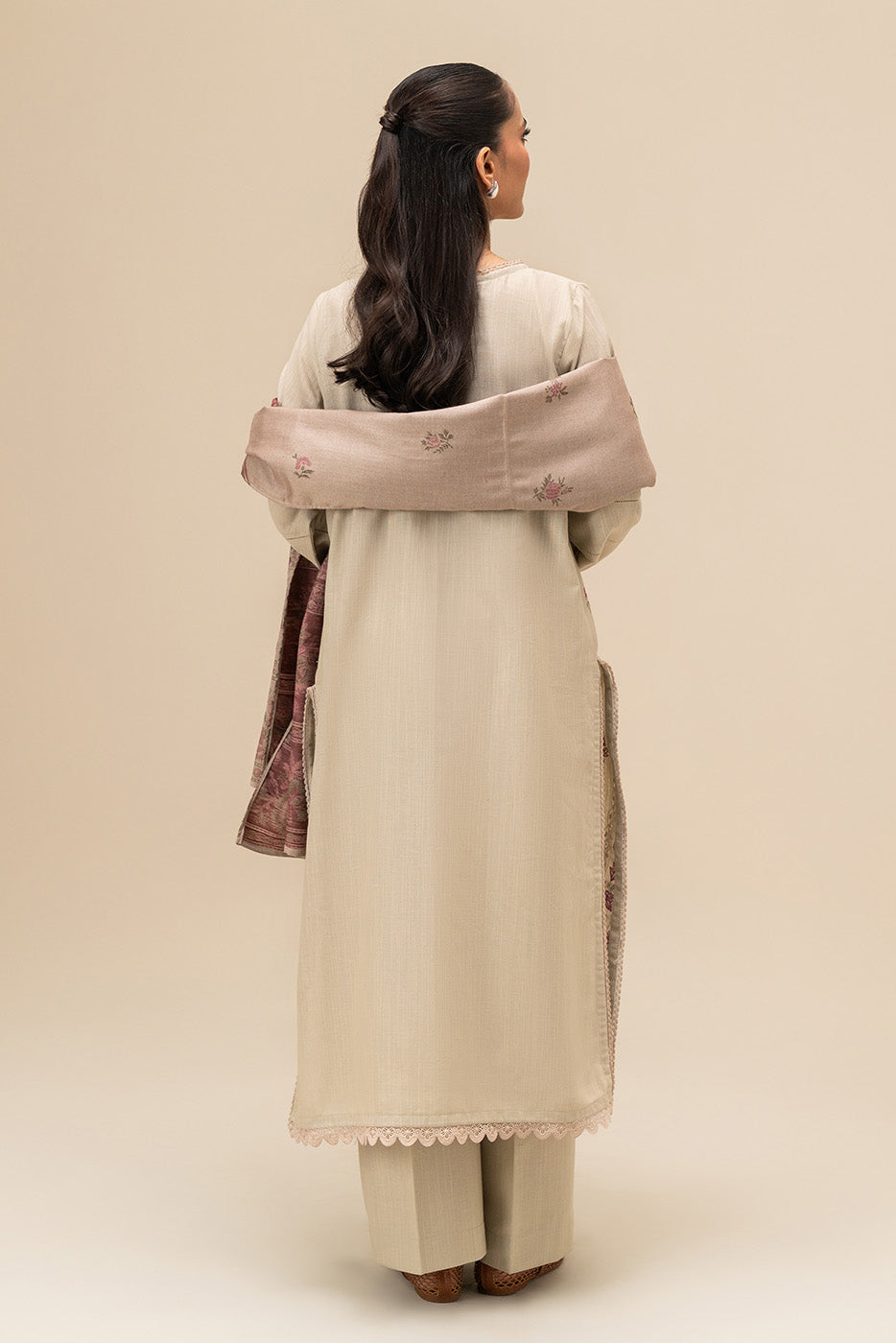 3 PIECE EMBROIDERED SLUB KHADDAR SUIT-BEIGE ALLURE (UNSTITCHED)