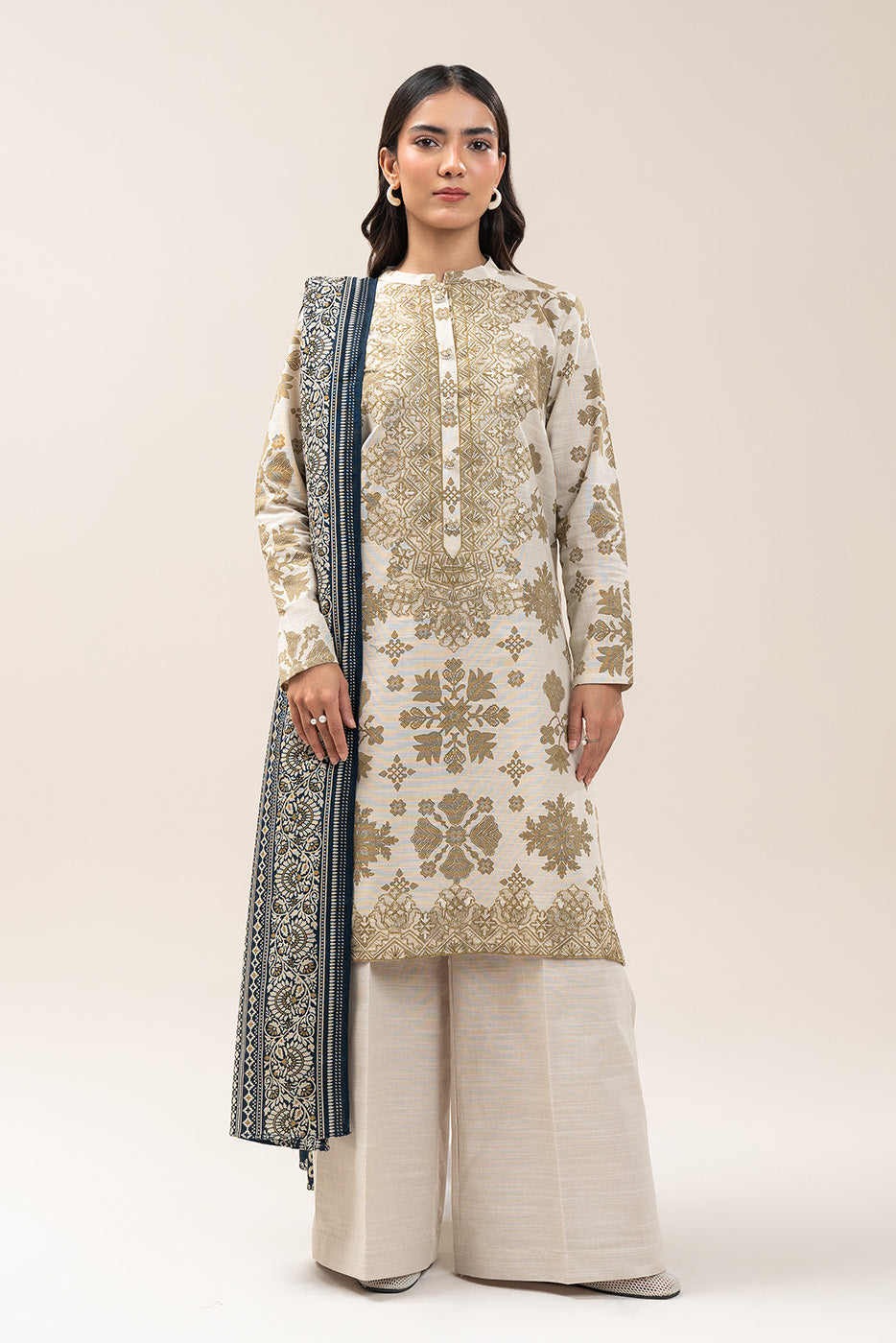 3 PIECE EMBROIDERED SLUB KHADDAR SUIT-IVORY DREAM (UNSTITCHED)