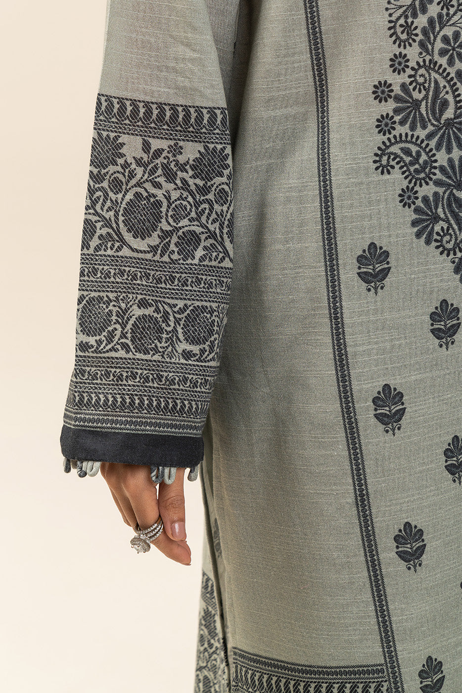 3 PIECE PRINTED SLUB KHADDAR SUIT-HIRA (UNSTITCHED)