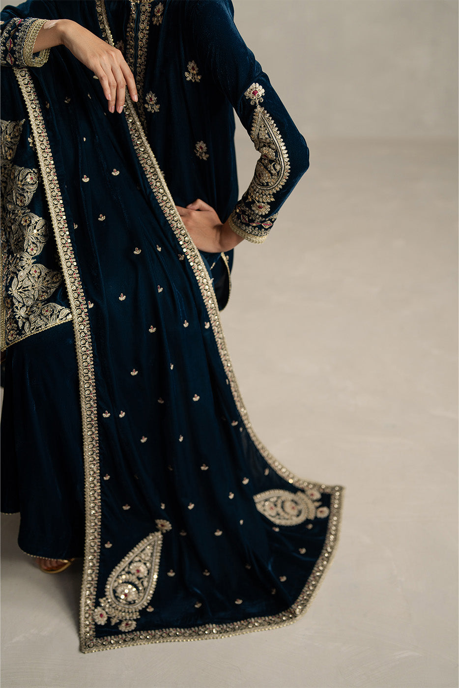 3 PIECE EMBROIDERED VELVET SUIT-AZURE SPELL (UNSTITCHED)