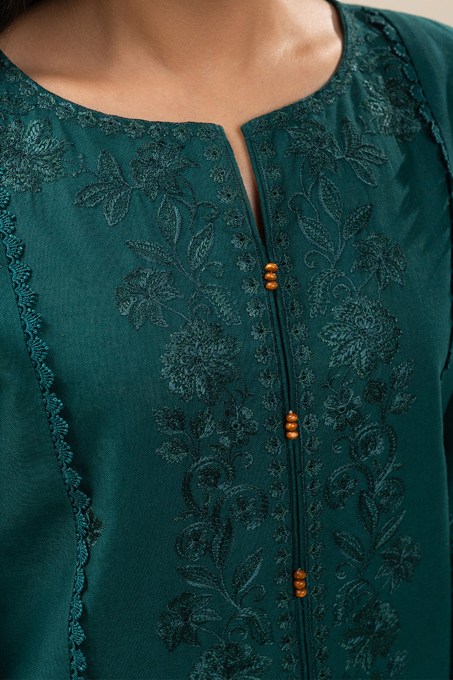 3 PIECE EMBROIDERED SLUB KHADDAR SUIT-MISTY TEALS (UNSTITCHED)