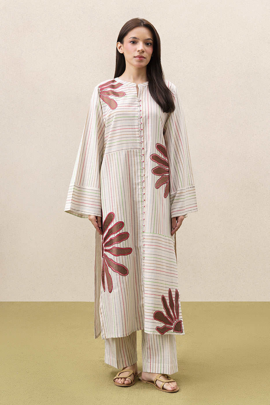 2 PIECE EMBROIDERED YARN DYED SUIT (PRET)