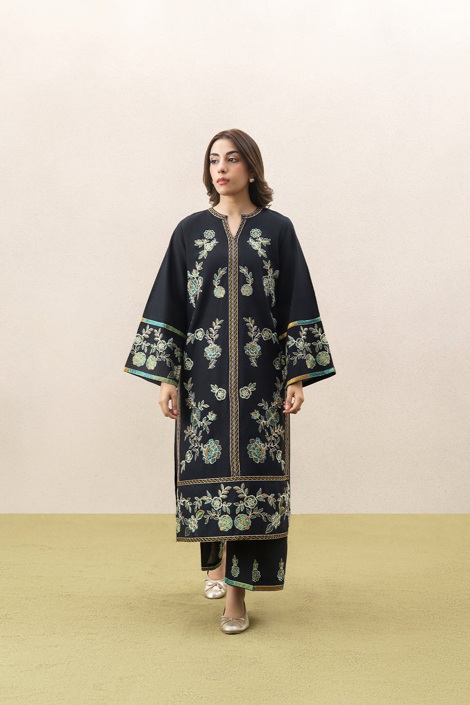 2 PIECE EMBROIDERED SLUB KHADDAR SUIT (PRET)