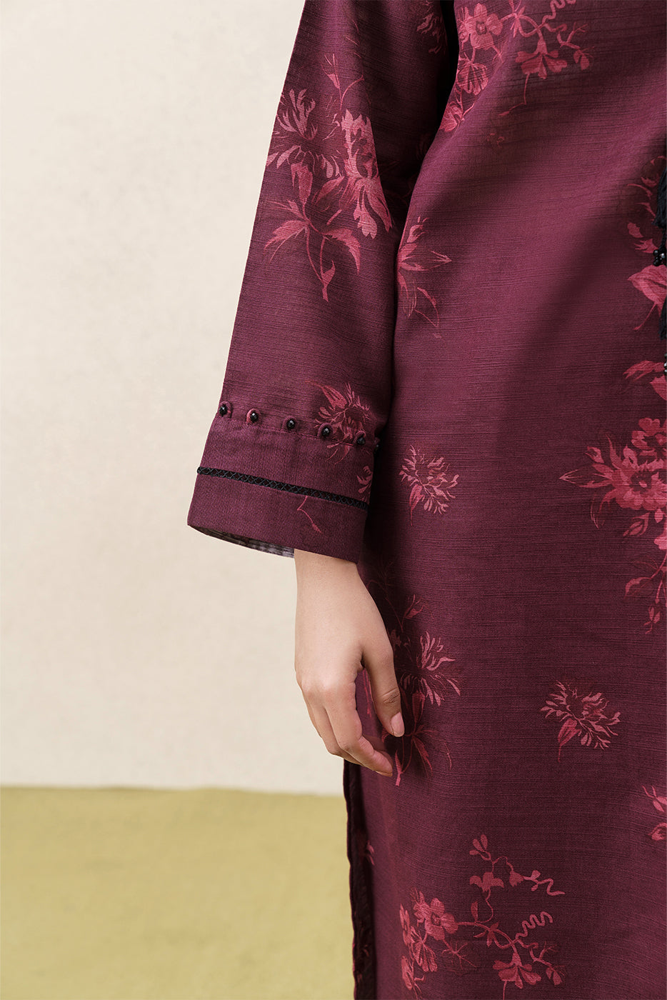 3 PIECE PRINTED SLUB KHADDAR SUIT-MONO VERDANT (UNSTITCHED)