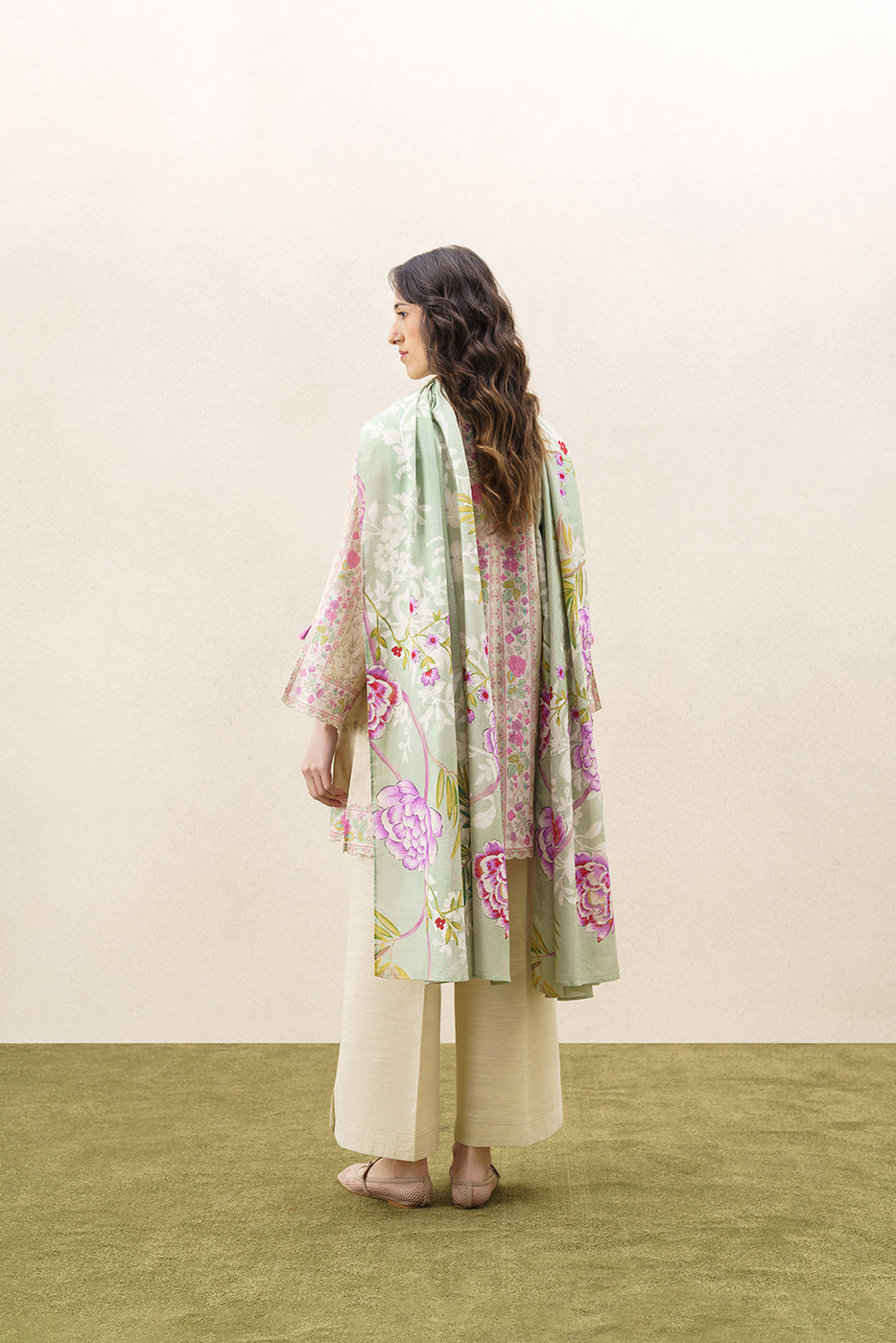3 PIECE PRINTED KHADDAR SUIT-SERENCE CHINTZ (UNSTITCHED)