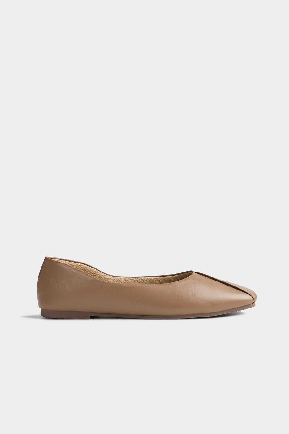 FOOTWEAR