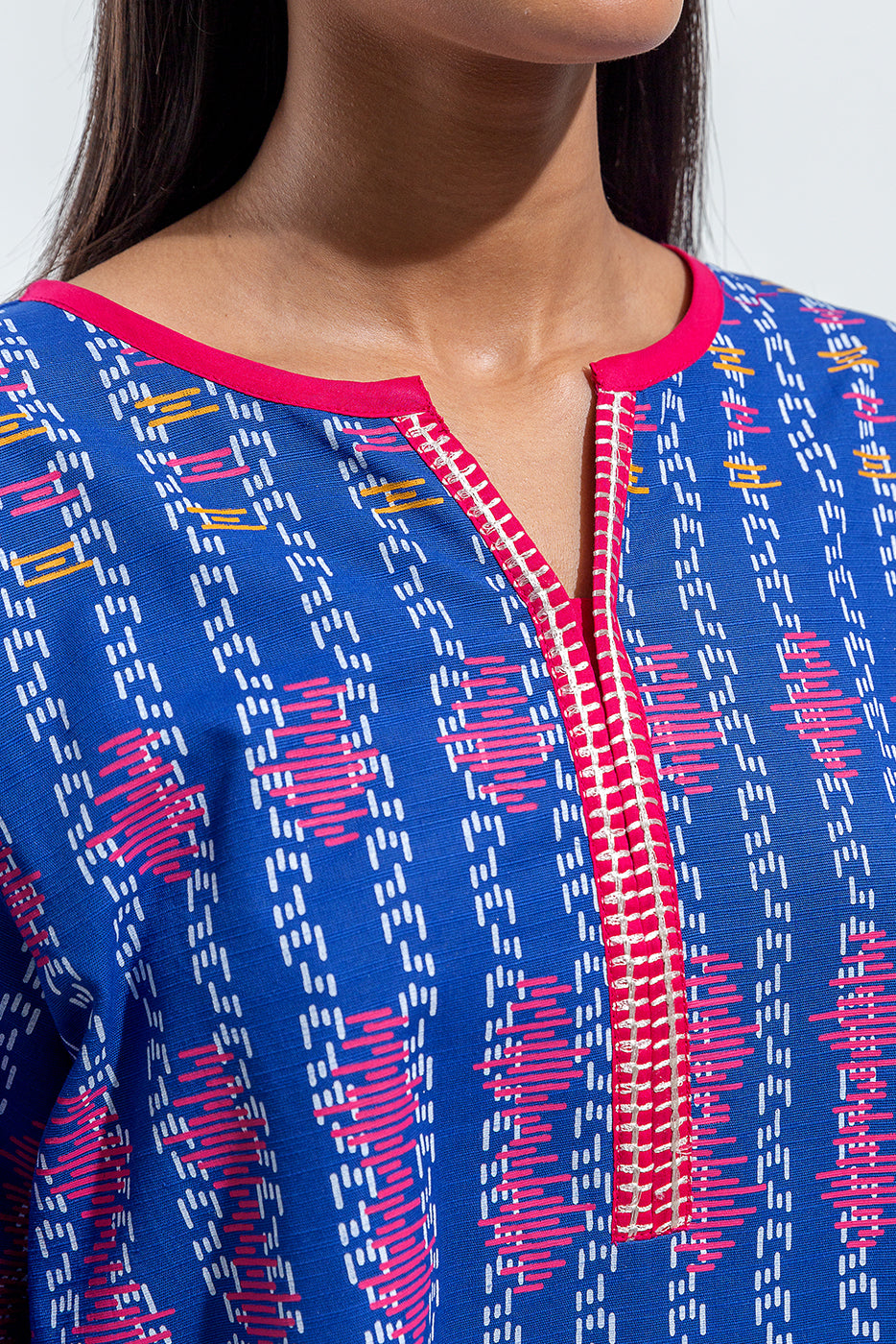EMBROIDERED SLUB KHADDAR SHIRT (PRET)