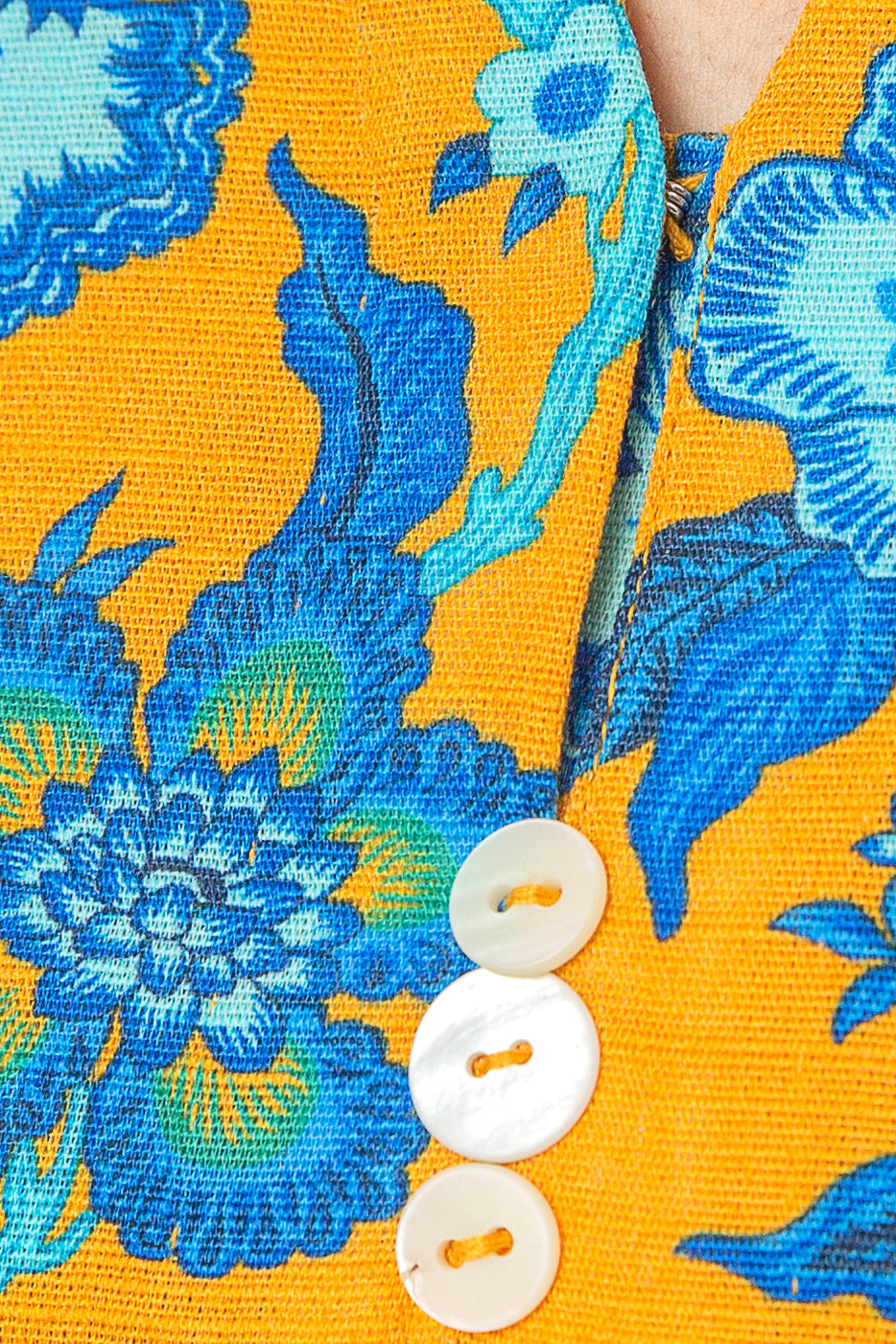 PRINTED SLUB KHADDAR SHIRT (PRET)