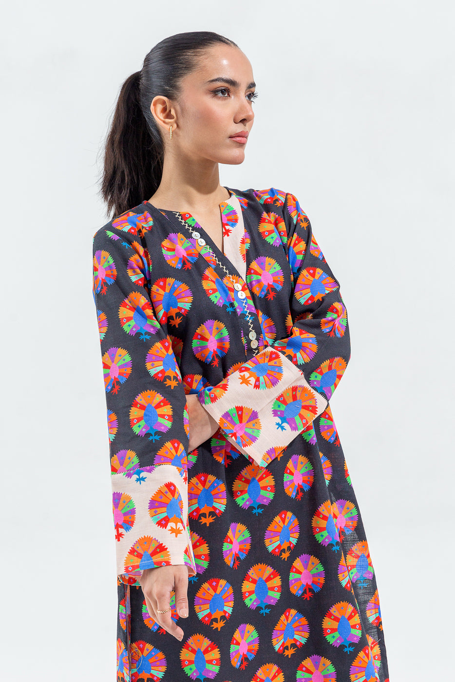 2 PIECE PRINTED KHADDAR SUIT (PRET)