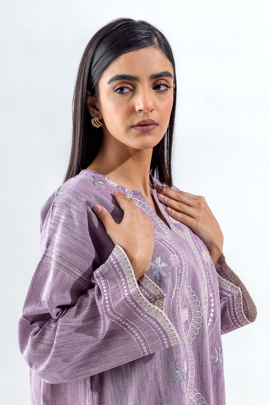 EMBROIDERED YARN DYED SHIRT(PRET) - BEECHTREE