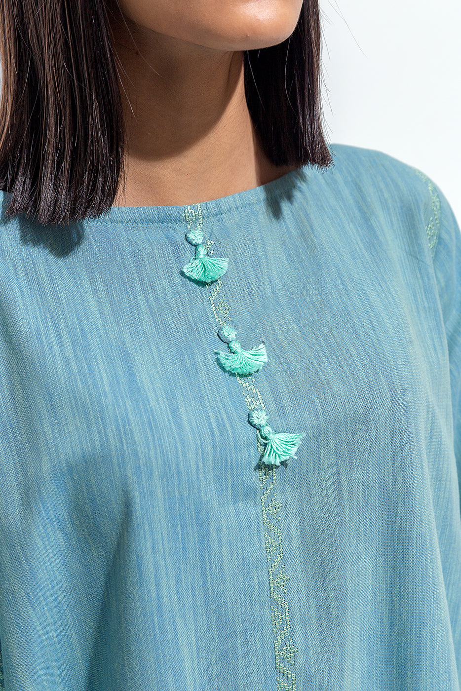 EMBROIDERED SLUB KHADDAR SHIRT (PRET)