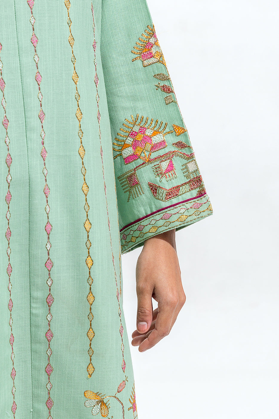 2 PIECE EMBROIDERED SLUB KHADDAR SUIT(PRET)