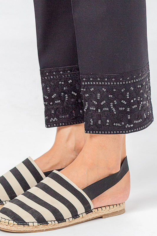 EMBROIDERED STRAIGHT PANTS