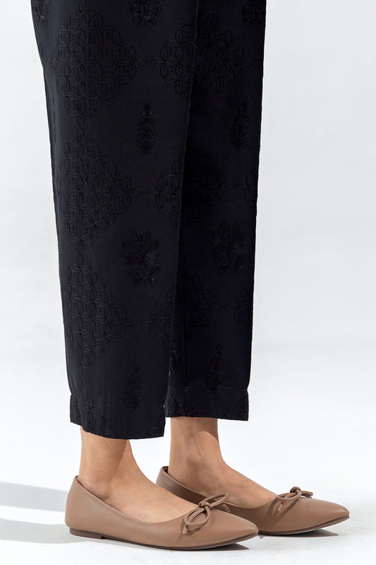 EMBROIDERED STRAIGHT PANTS