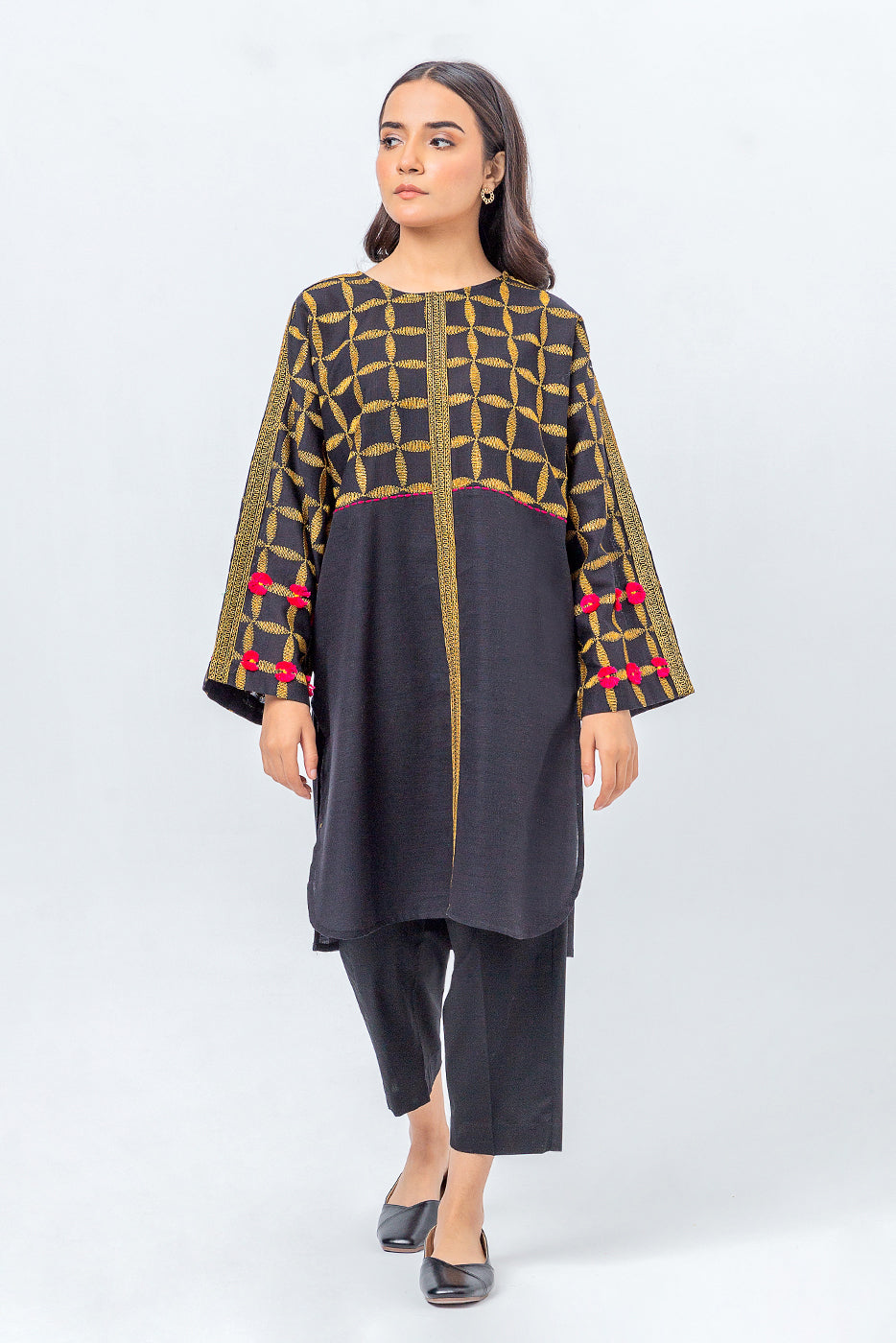 EMBROIDERED KHADDAR SHIRT (PRET)