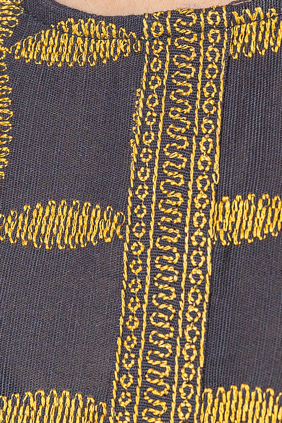 EMBROIDERED KHADDAR SHIRT (PRET)