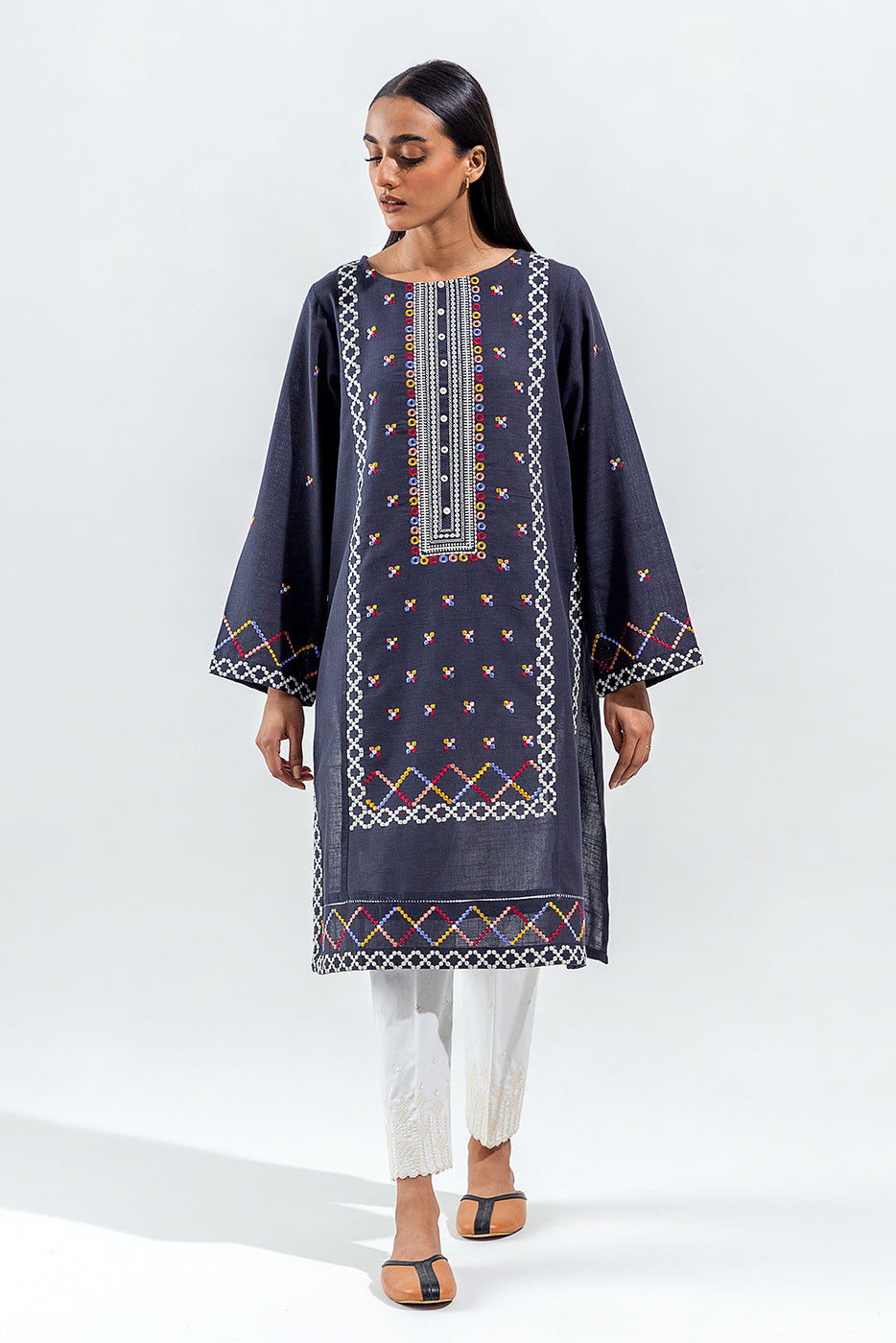 EMBROIDERED KHADDAR SHIRT (PRET)
