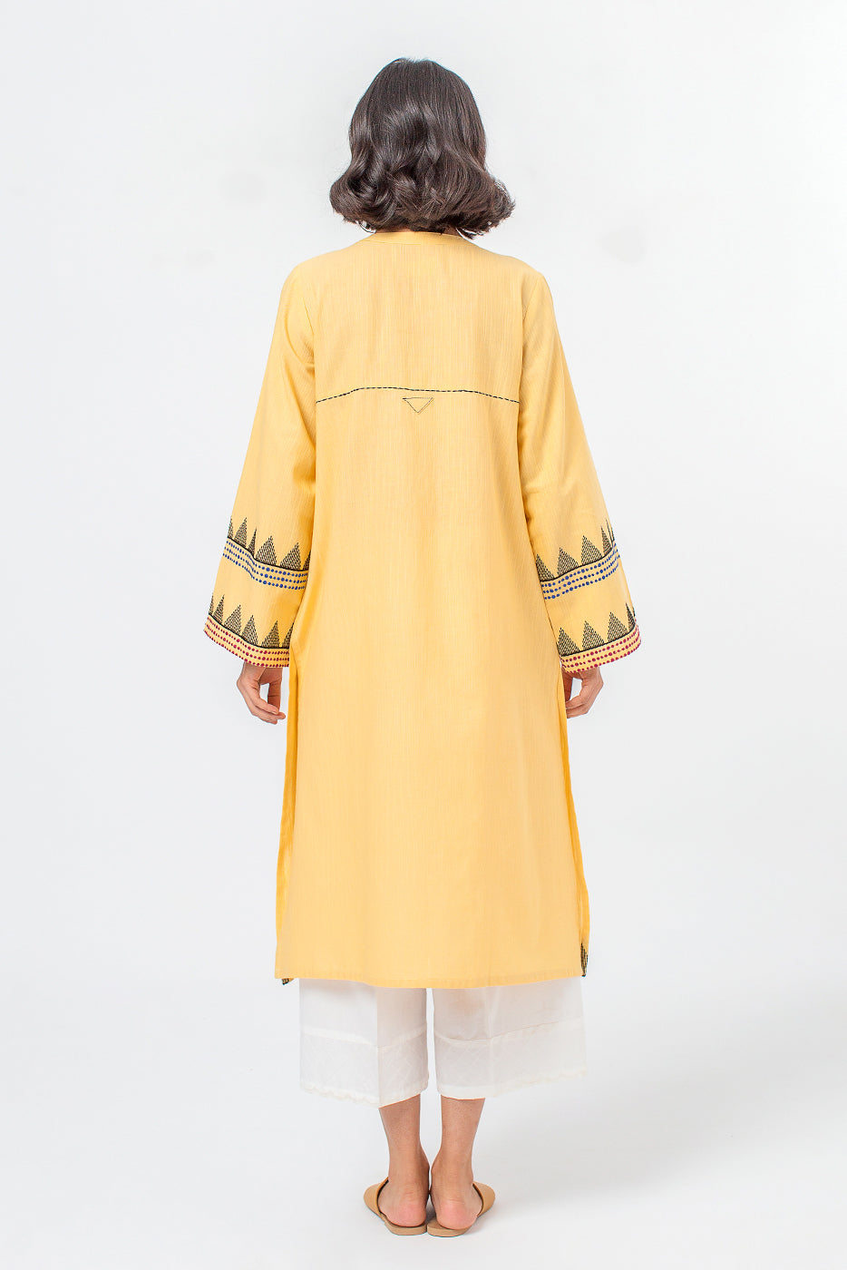 EMBROIDERED SLUB KHADDAR SHIRT (PRET)