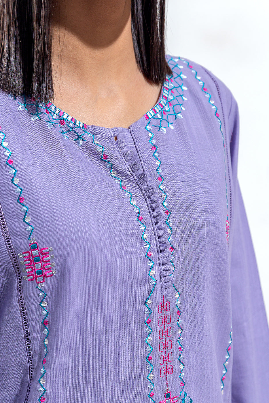 EMBROIDERED SLUB KHADDAR SHIRT(PRET)