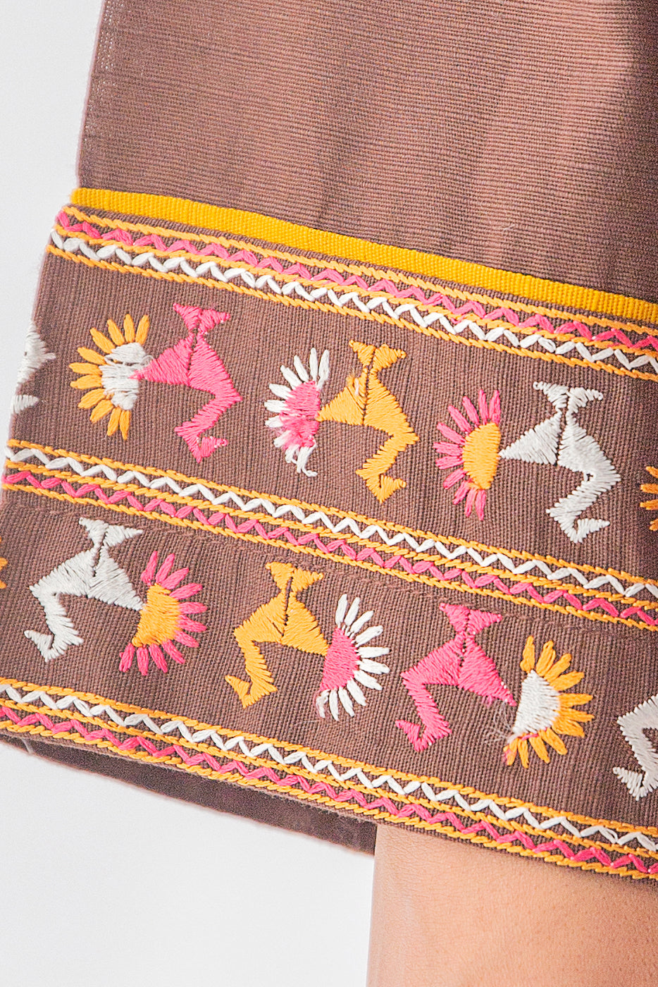 EMBROIDERED SLUB KHADDAR SHIRT (PRET)