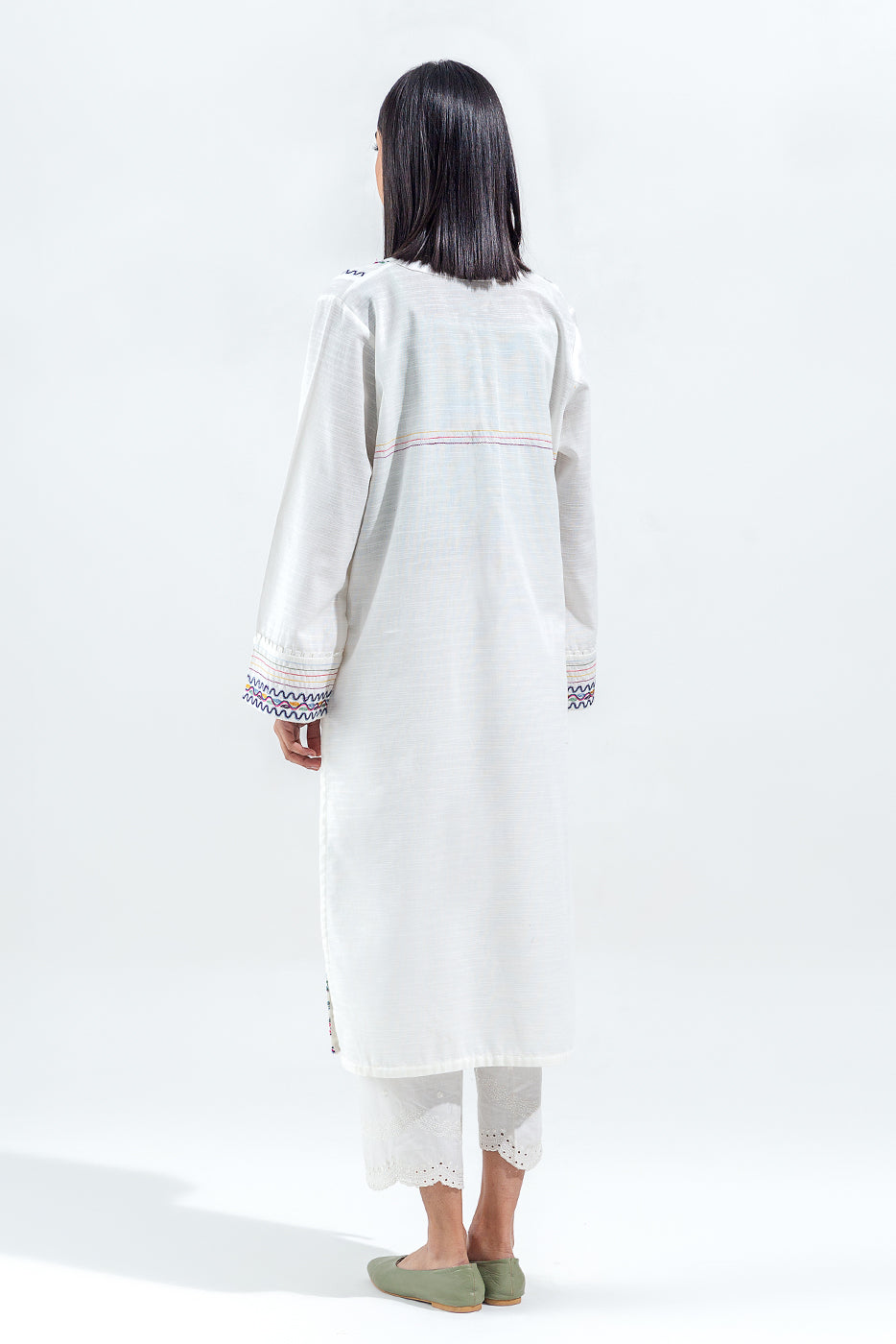 EMBROIDERED SLUB KHADDAR SHIRT(PRET)