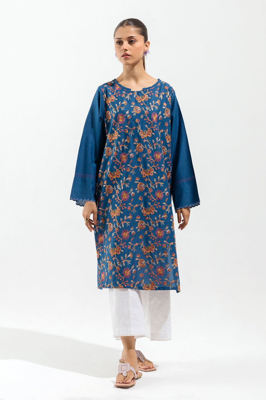EMBROIDERED SHIRT
