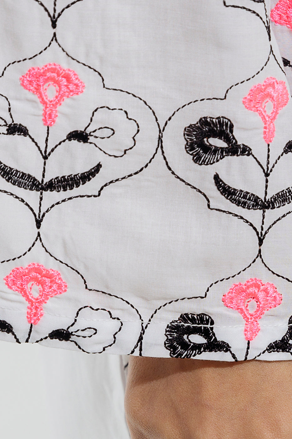 EMBROIDERED LAWN SHIRT (PRET)